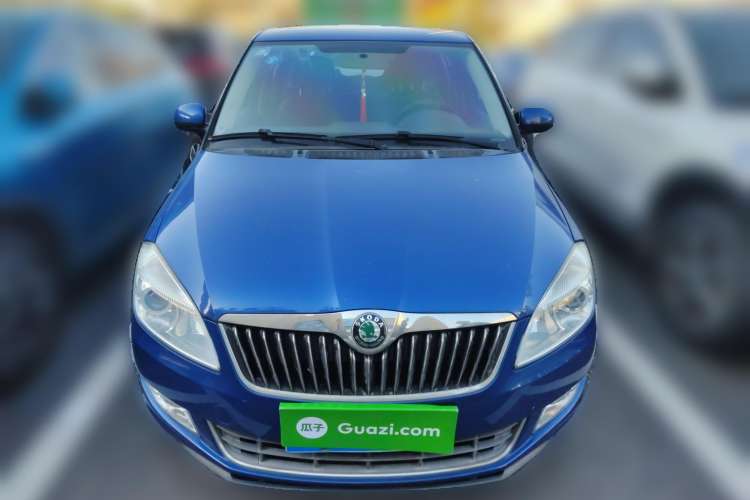 Used Skoda Fabia 2012 1.6L Automatic Crystal Edition Front