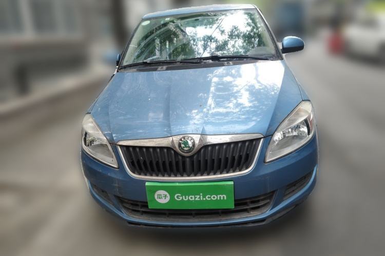 Used Skoda Fabia 2012 1.4L Automatic Crystal Edition Front