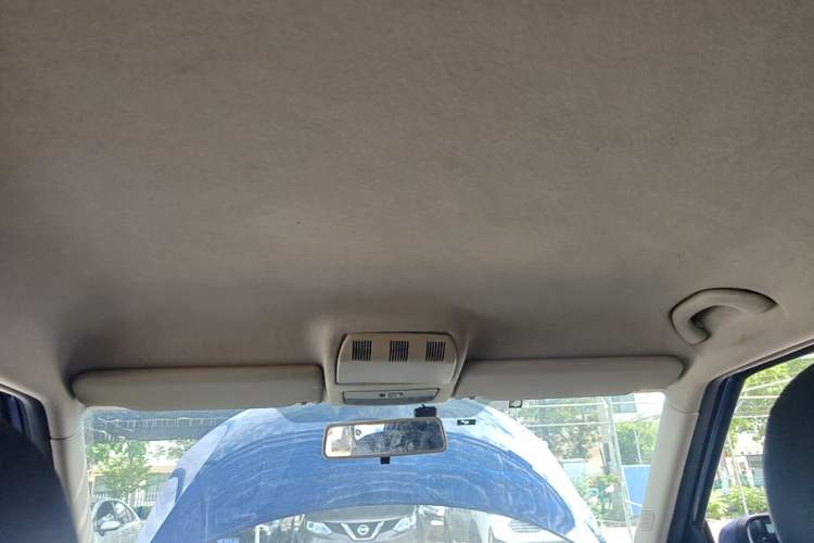 Used Skoda Fabia 2012 1.4L Manual Crystal Edition Headliner