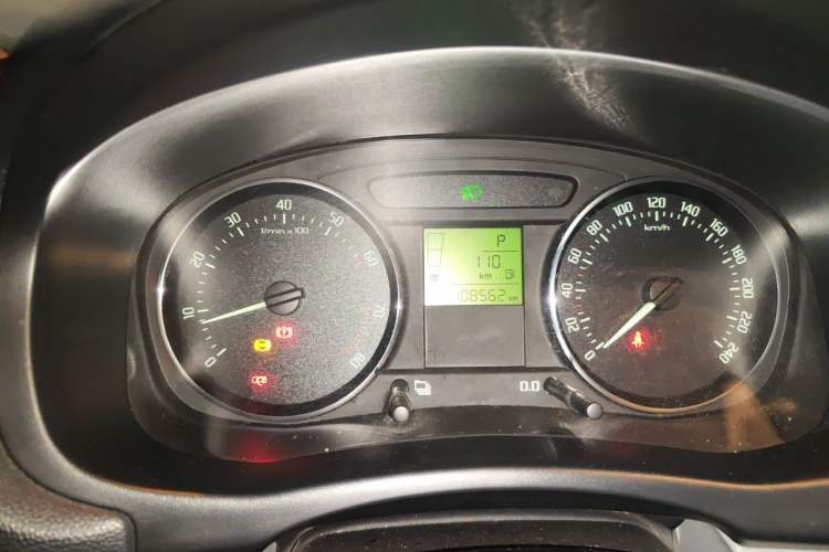 Used Skoda Fabia 2012 1.6L Automatic Crystal Edition Instrument Cluster
