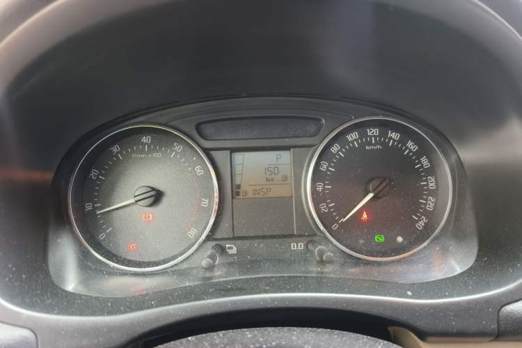 Used Skoda Fabia 2012 1.6L Scout Instrument Cluster