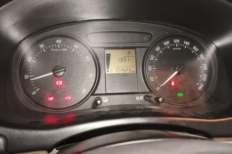 Used Skoda Fabia 2012 1.4L Automatic Crystal Edition Instrument Cluster