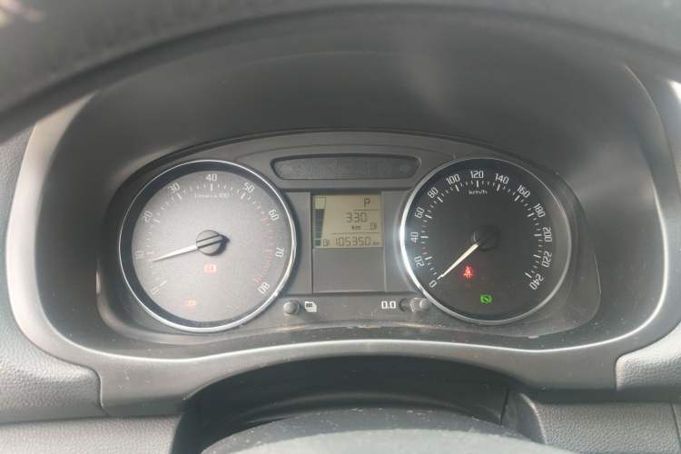 Used Skoda Fabia 2012 1.6L Automatic Cool Black Edition Instrument Cluster