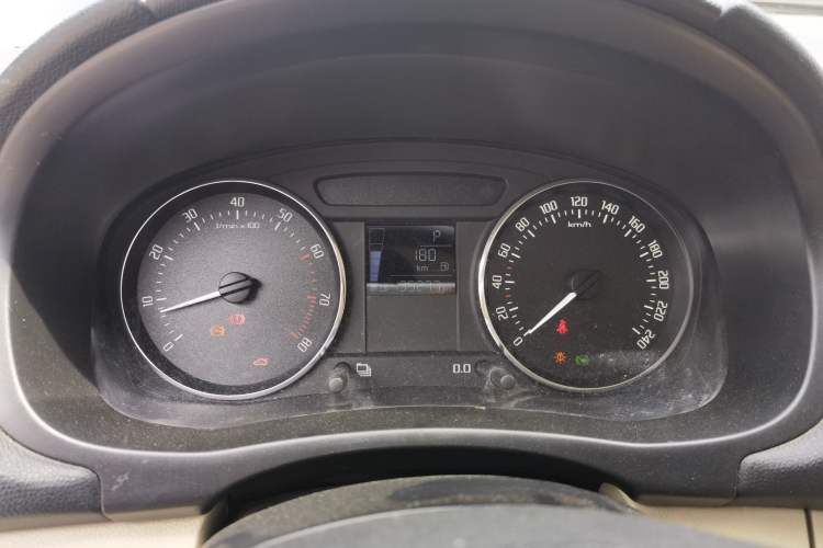 Used Skoda Fabia 2012 1.6L Automatic Crystal Edition Instrument Cluster