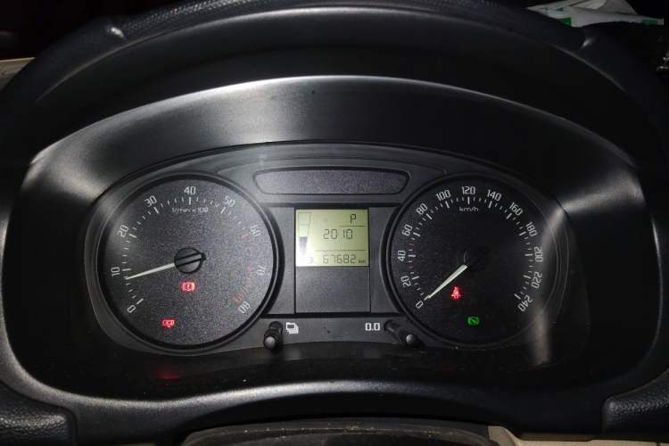 Used Skoda Fabia 2012 1.4L Automatic Crystal Edition Instrument Cluster