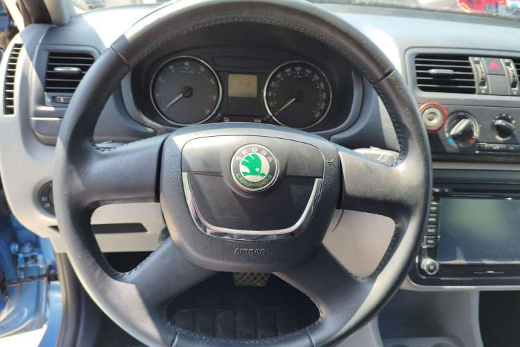 Used Skoda Fabia 2012 1.4L Automatic Crystal Edition Interior 2