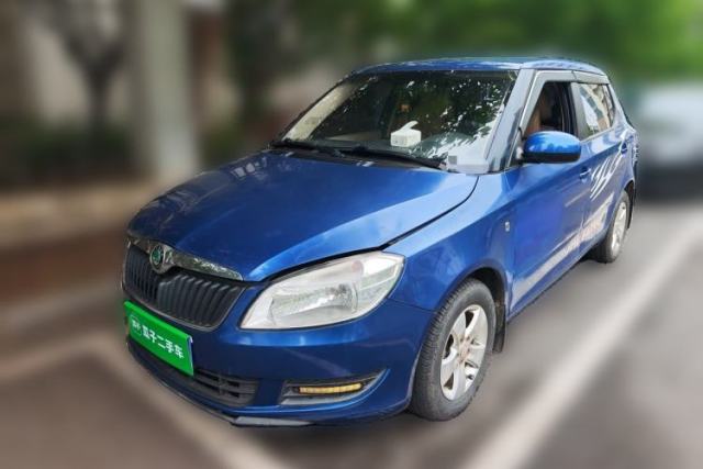 Used Skoda Fabia 2012 1.4L Manual Crystal Edition