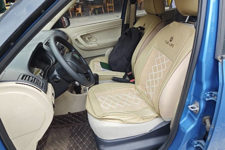 Used Skoda Fabia 2012 1.4L Manual Crystal Edition Left Front Seat