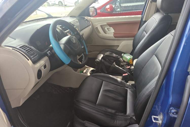 Used Skoda Fabia 2012 1.4L Manual Crystal Edition Left Front Seat