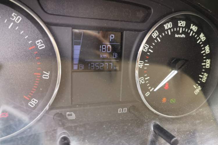 Used Skoda Fabia 2012 1.6L Automatic Crystal Edition Odometer Close Up