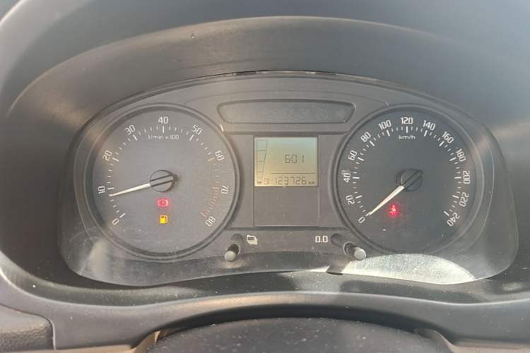 Used Skoda Fabia 2012 1.4L Manual Crystal Edition Odometer Close Up