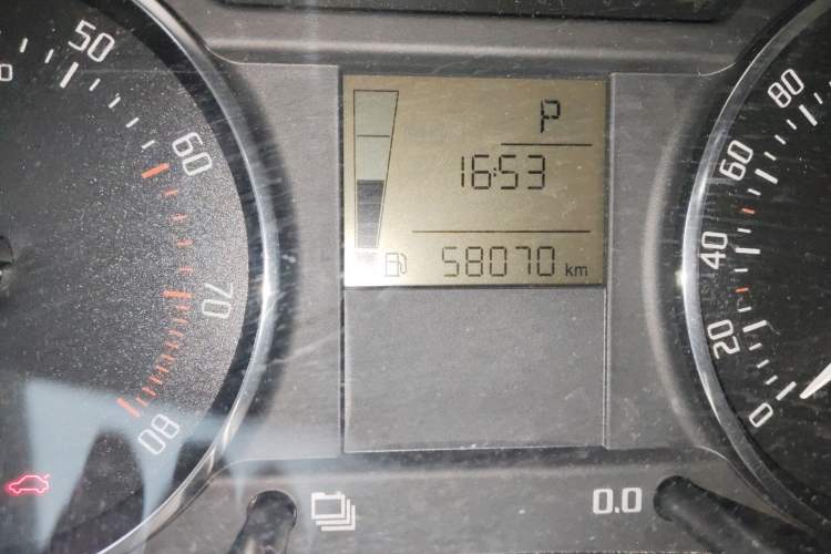 Used Skoda Fabia 2012 1.4L Automatic Crystal Edition Odometer Close Up