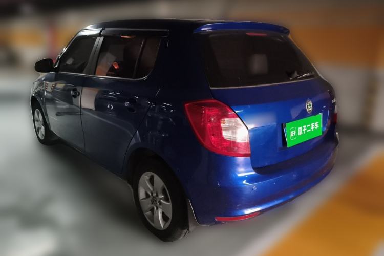 Used Skoda Fabia 2012 1.4L Automatic Crystal Edition Rear Left 45 Deg