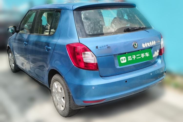 Used Skoda Fabia 2012 1.4L Manual Crystal Edition Rear Left 45 Deg