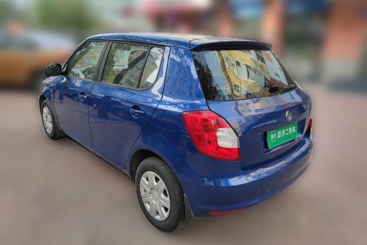 Used Skoda Fabia 2012 1.4L Manual Crystal Edition Rear Left 45 Deg