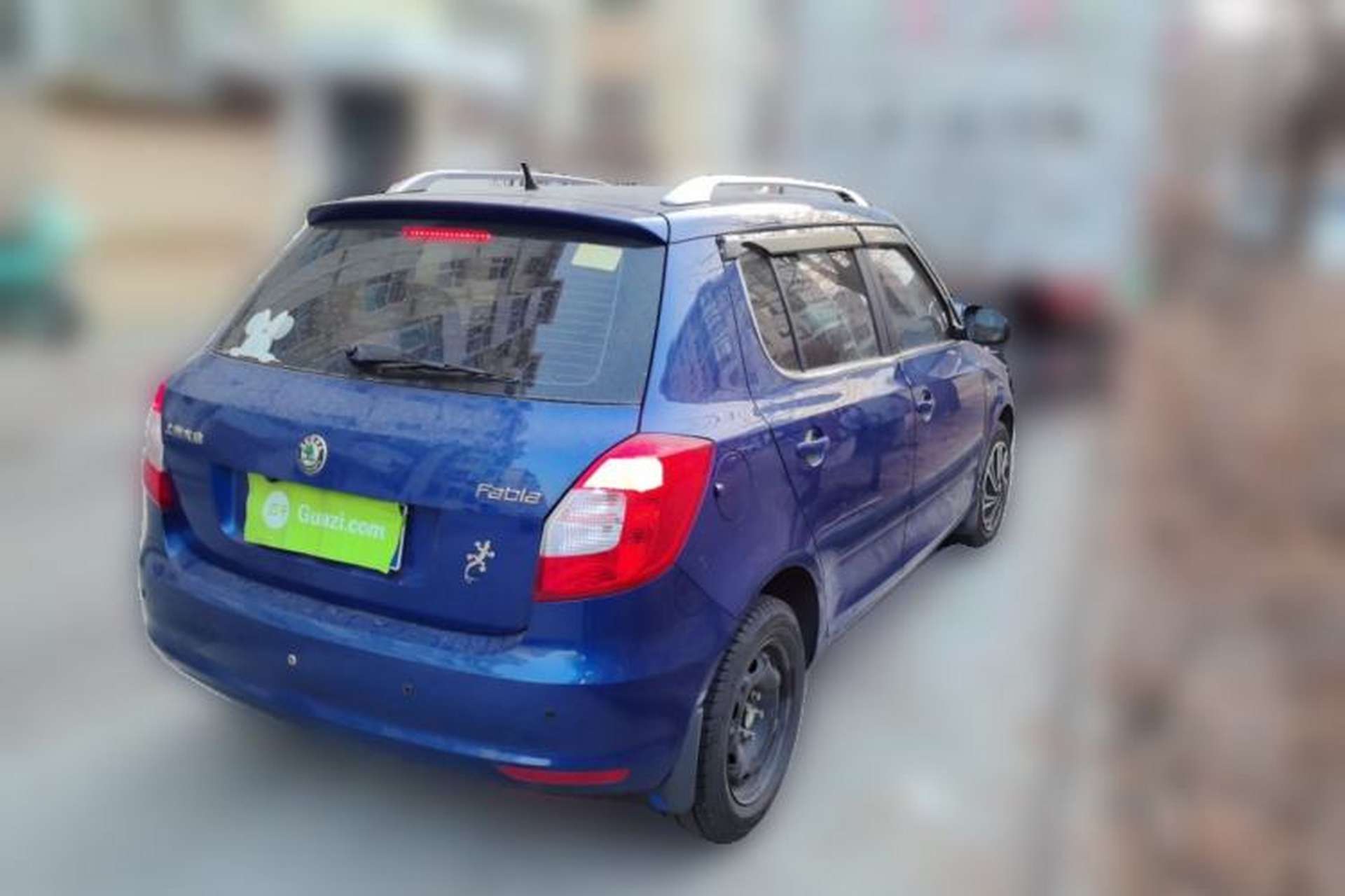Used Skoda Fabia 2012 1.4L Automatic Crystal Edition Rear Right 45 Deg