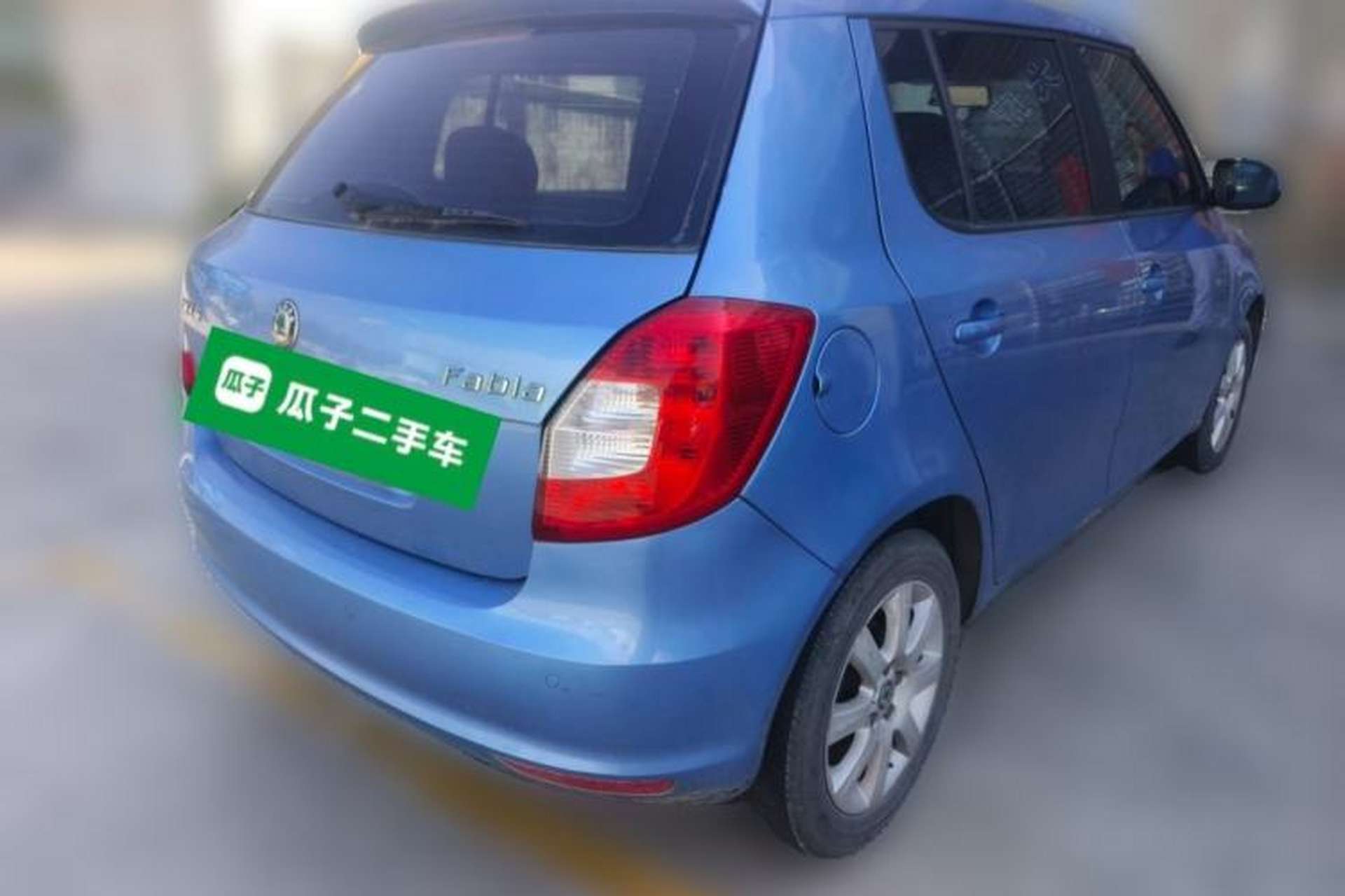 Used Skoda Fabia 2012 1.4L Automatic Crystal Edition Rear Right 45 Deg