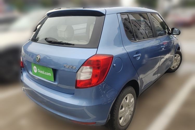 Used Skoda Fabia 2012 1.4L Manual Crystal Edition Rear Right 45 Deg