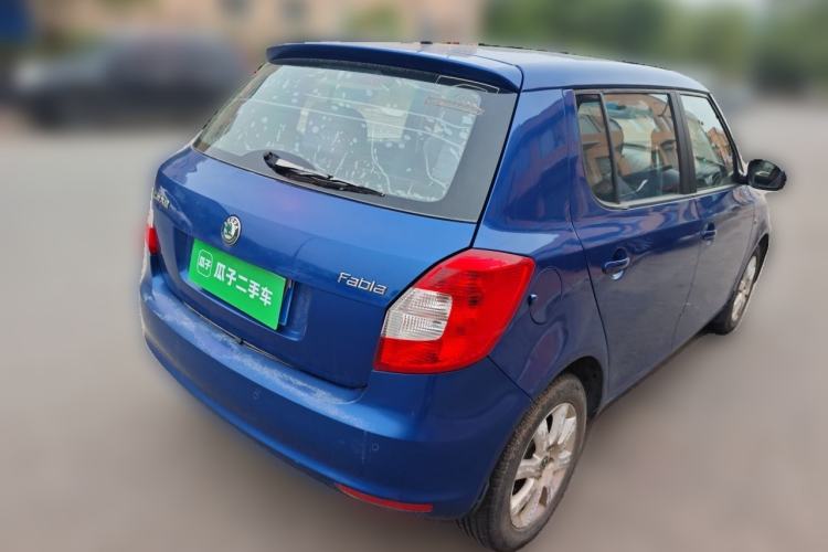 Used Skoda Fabia 2012 1.4L Manual Jingling Edition Rear Right 45 Deg