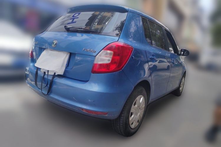 Used Skoda Fabia 2012 1.4L Automatic Crystal Edition Rear Right 45 Deg