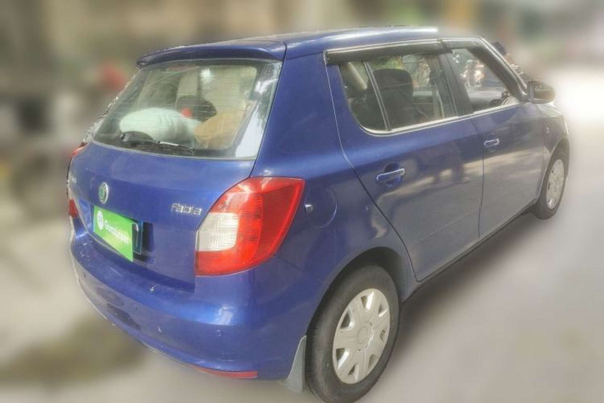 Used Skoda Fabia 2012 1.4L Automatic Crystal Edition Rear Right 45 Deg