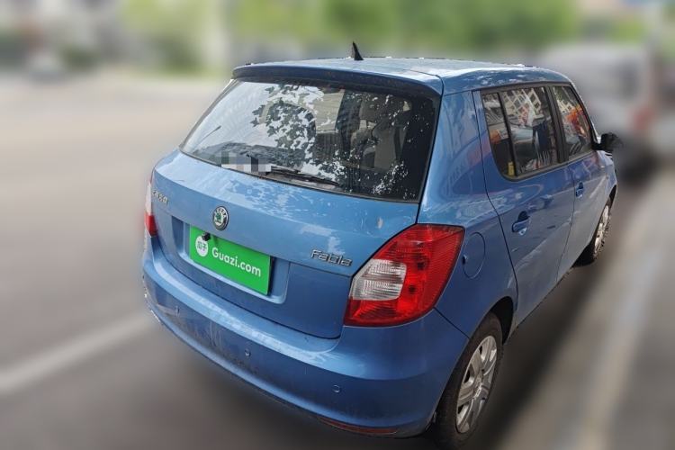 Used Skoda Fabia 2012 1.4L Manual Crystal Edition Rear Right 45 Deg