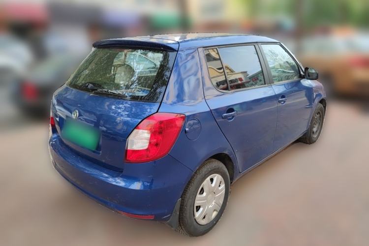 Used Skoda Fabia 2012 1.4L Manual Crystal Edition Rear Right 45 Deg
