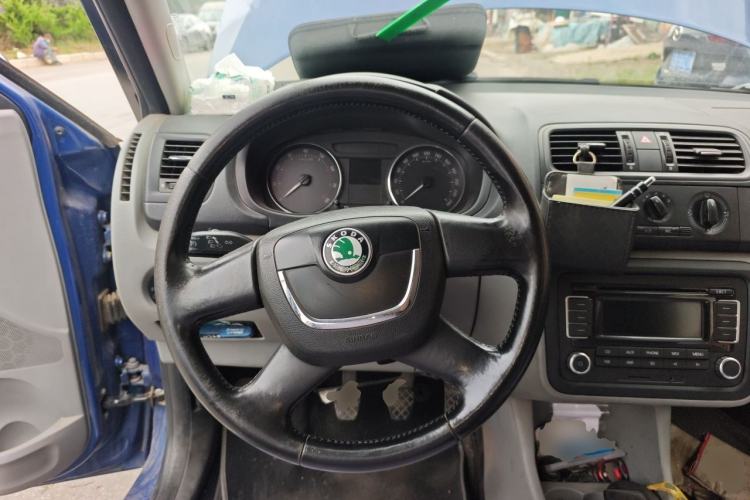 Used Skoda Fabia 2012 1.4L Manual Jingling Edition Steering Wheel