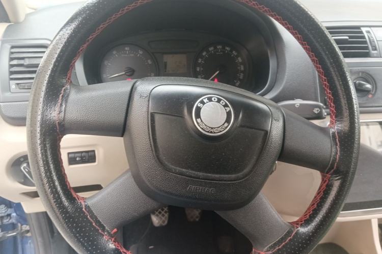 Used Skoda Fabia 2012 1.4L Manual Crystal Edition Steering Wheel