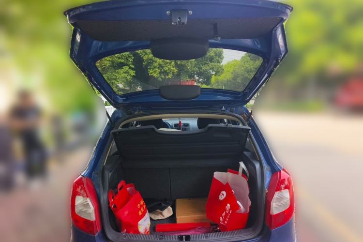 Used Skoda Fabia 2012 1.6L Scout Trunk