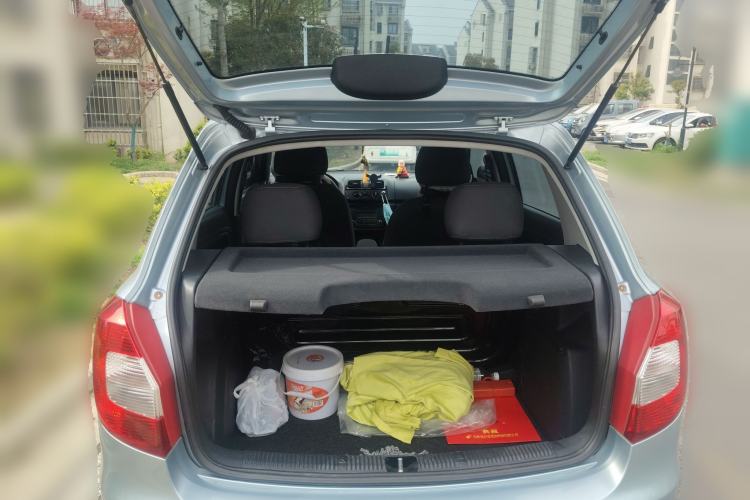 Used Skoda Fabia 2012 1.6L Automatic Cool Black Edition Trunk