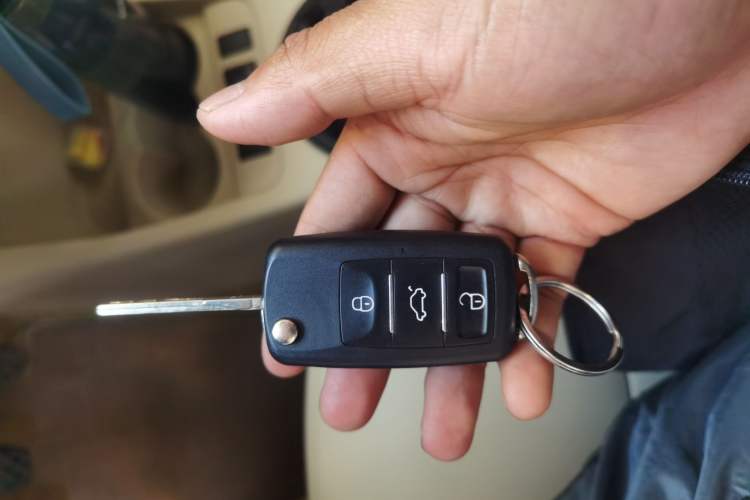 Used Skoda Fabia 2012 1.4L Manual Crystal Edition Vehicle Key