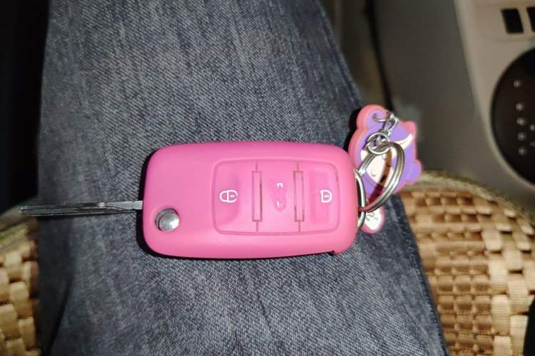 Used Skoda Fabia 2012 1.4L Automatic Crystal Edition Vehicle Key