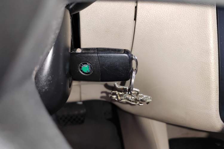 Used Skoda Fabia 2012 1.4L Automatic Crystal Edition Vehicle Key