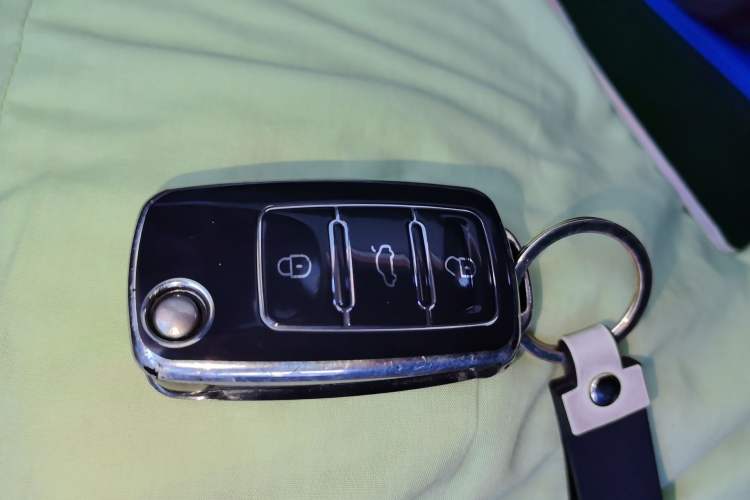 Used Skoda Fabia 2012 1.4L Automatic Crystal Edition Vehicle Key