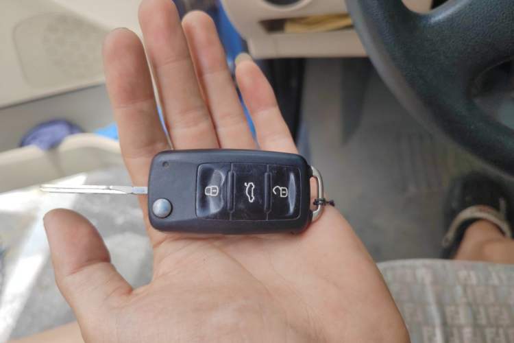 Used Skoda Fabia 2012 1.4L Automatic Crystal Edition Vehicle Key