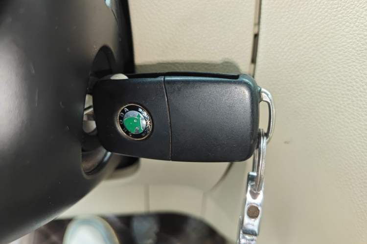 Used Skoda Fabia 2012 1.4L Manual Crystal Edition Vehicle Key