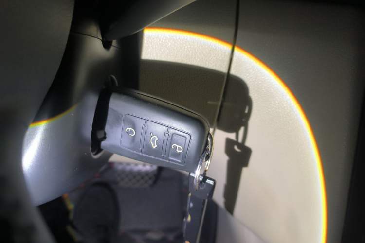Used Skoda Fabia 2012 1.6L Scout Vehicle Key
