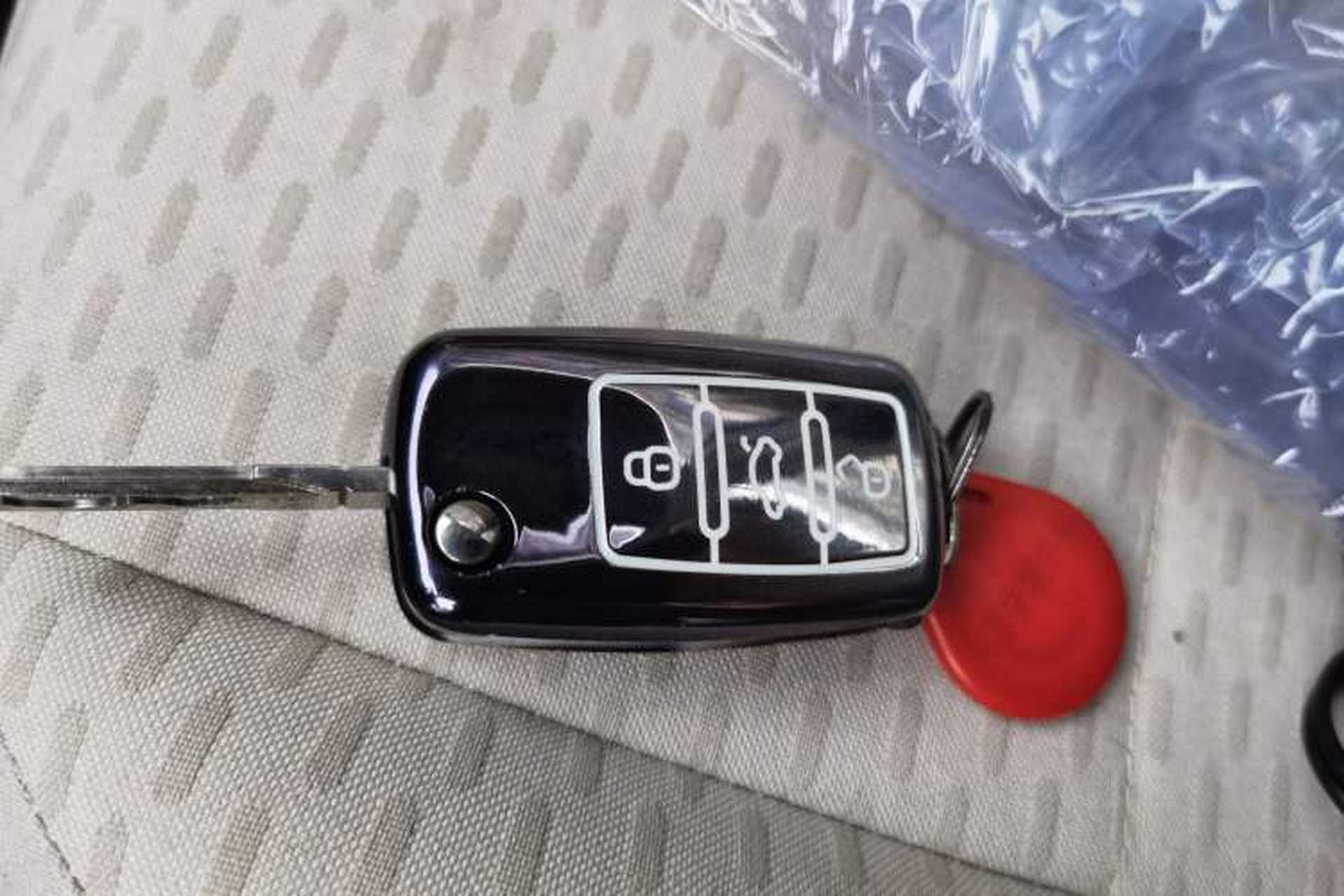 Used Skoda Fabia 2012 1.4L Automatic Crystal Edition Vehicle Key