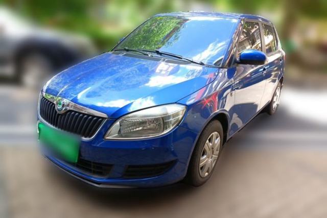 Used Skoda Fabia 2012 1.4L Automatic Crystal Edition