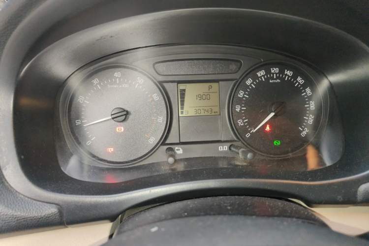 Used Skoda Fabia 2012 1.4L Automatic Crystal Edition Instrument Cluster