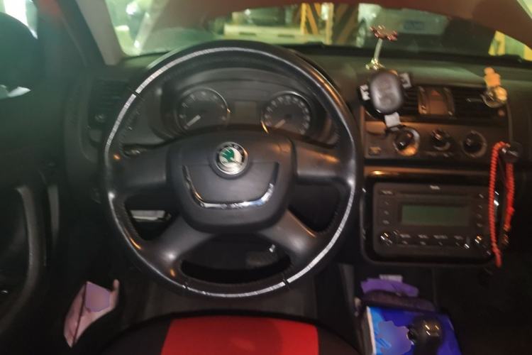 Used Skoda Fabia 2012 1.6L 5th Anniversary Limited Edition Steering Wheel