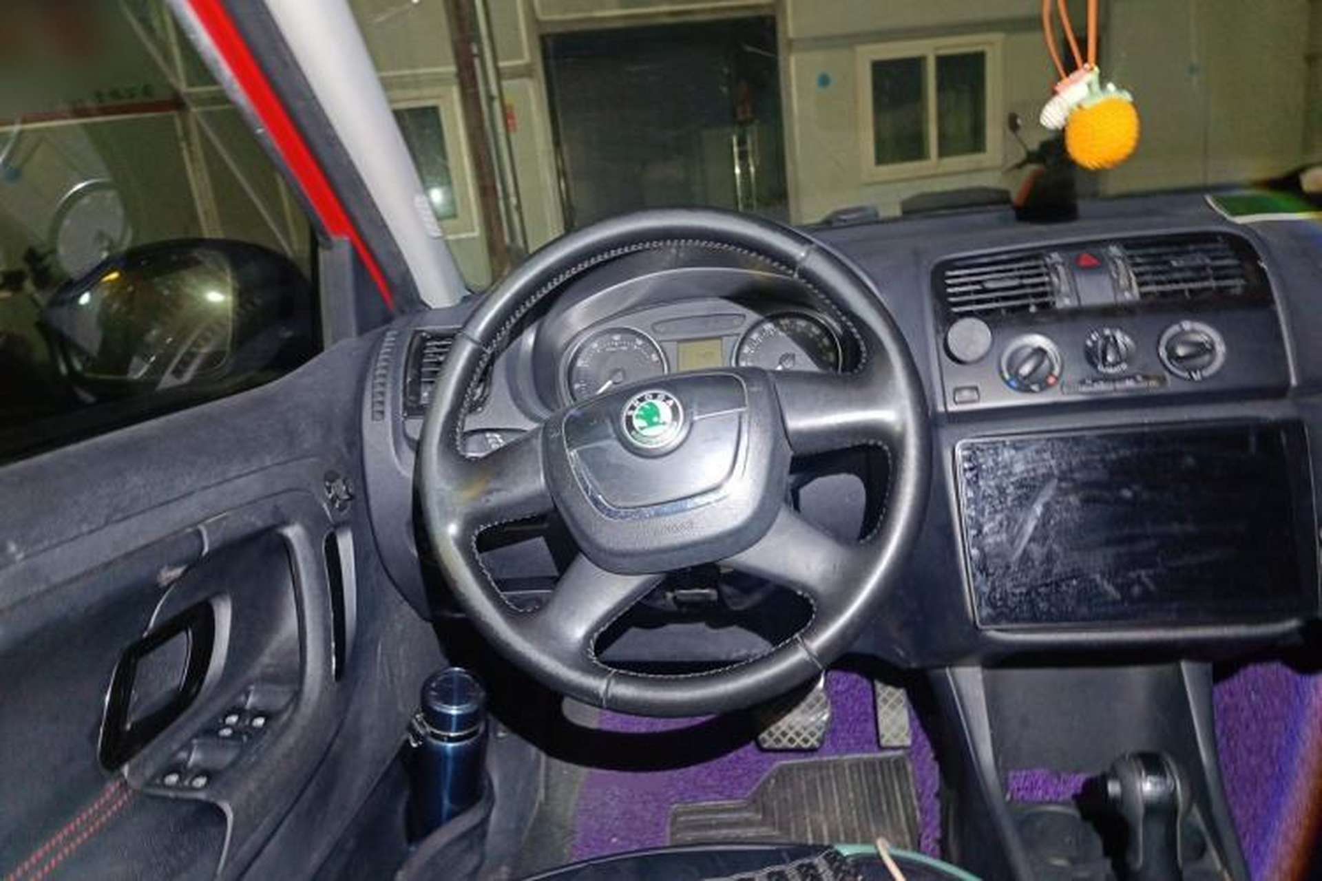 Used Skoda Fabia 2012 1.6L Automatic Cool Black Edition Steering Wheel