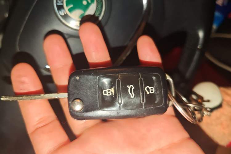 Used Skoda Fabia 2012 1.6L 5th Anniversary Limited Edition Vehicle Key