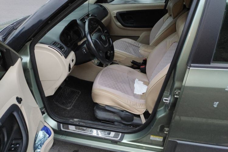 Used Skoda Fabia 2012 1.6L Scout Driver Seat