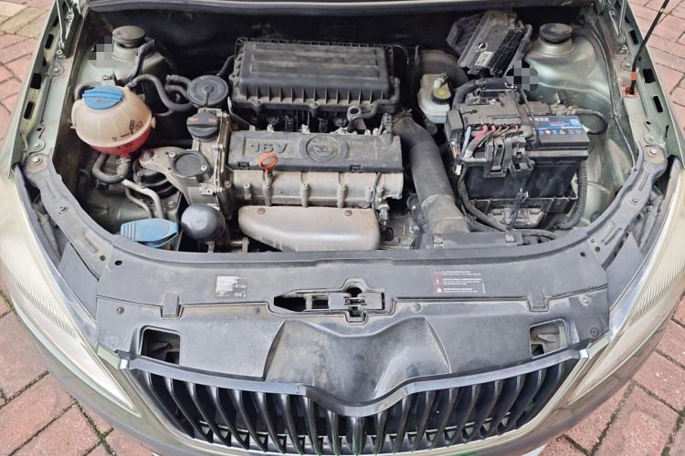 Used Skoda Fabia 2012 1.6L Scout Engine Bay
