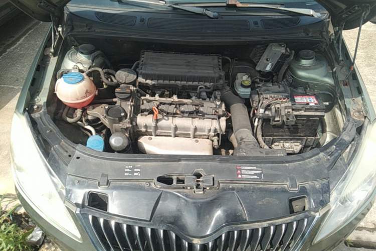 Used Skoda Fabia 2012 1.4L Manual Crystal Edition Engine Bay