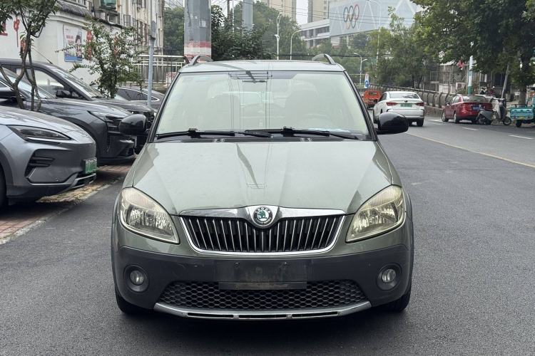 Used Skoda Fabia 2012 1.6L Scout Exterior 1