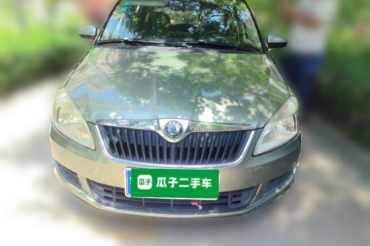 Used Skoda Fabia 2012 1.4L Automatic Crystal Edition Front