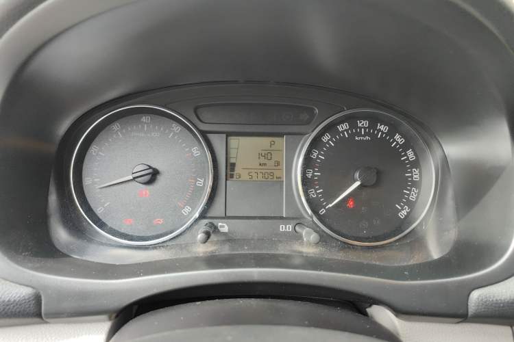 Used Skoda Fabia 2012 1.6L Automatic Crystal Edition Instrument Cluster